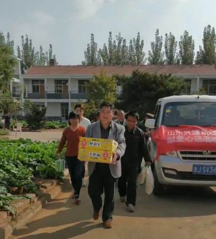 山東興源機(jī)械有限公司|起重機(jī)|行車|山東興源機(jī)械|單梁起重機(jī)|電動葫蘆|起重配件|m.hezaocha.com|xyqzj|xyqzj.com|興源起重機(jī)|興源|起重機(jī)行車|起重設(shè)備|起重機(jī)械